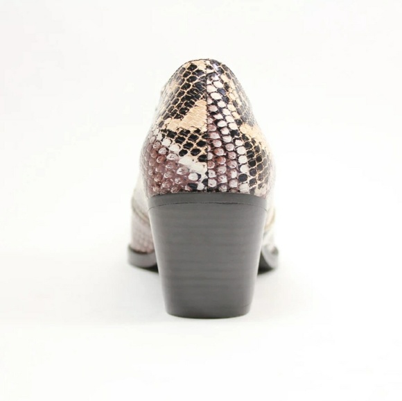 ARider Girl🔴Snakeskin Booties - Picture 3 of 8